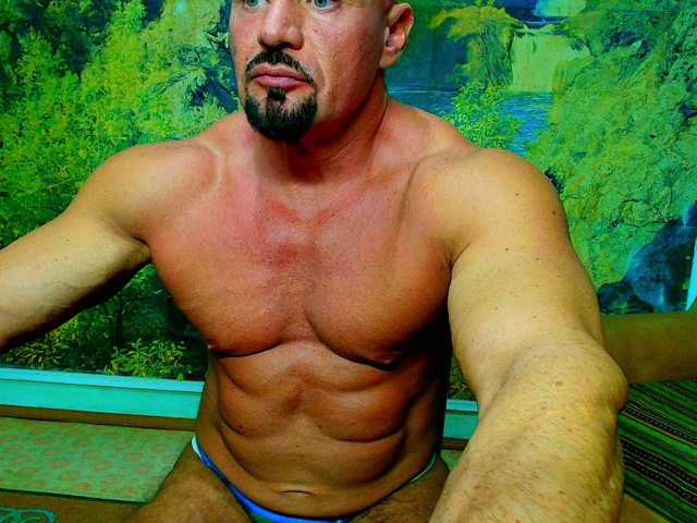 Spartacusdom live cam preview