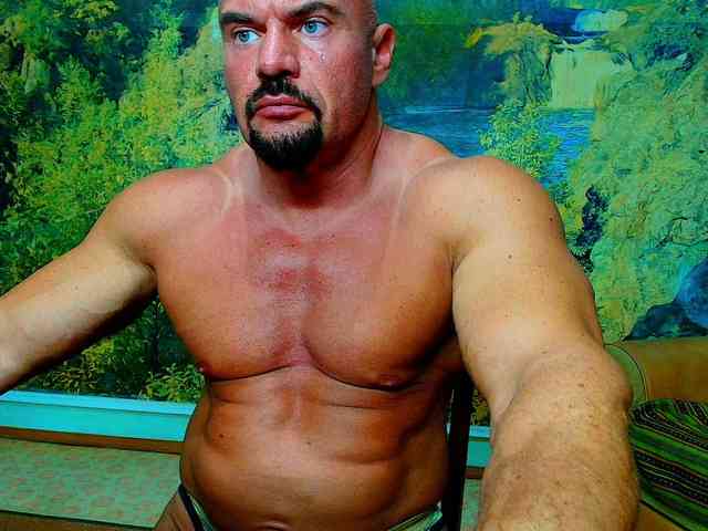 Spartacusdom Sex Cam Show