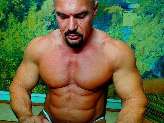 Spartacusdom Sex Cam Show