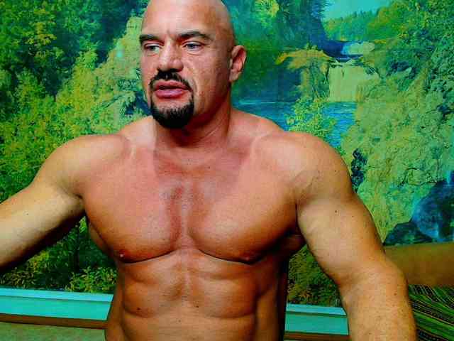 Spartacusdom Sex Cam Show