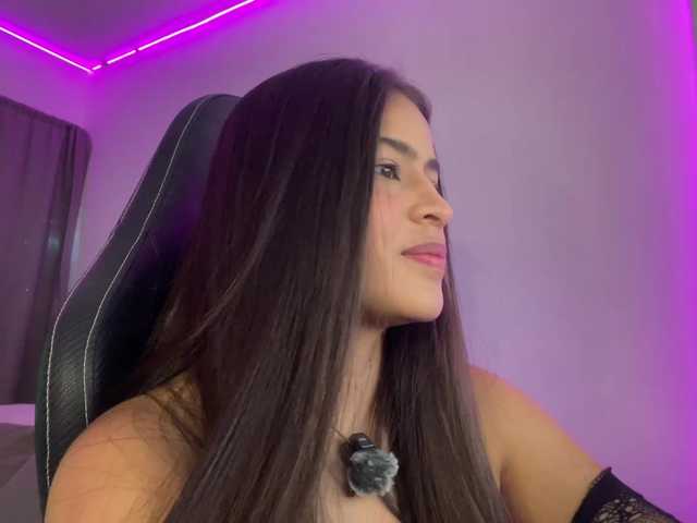 lexiiegray2 live webcam show