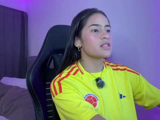 lexiiegray2 cam belle