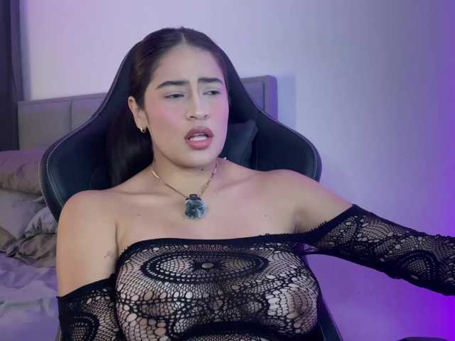 lexiiegray2 live cam on BongaCams