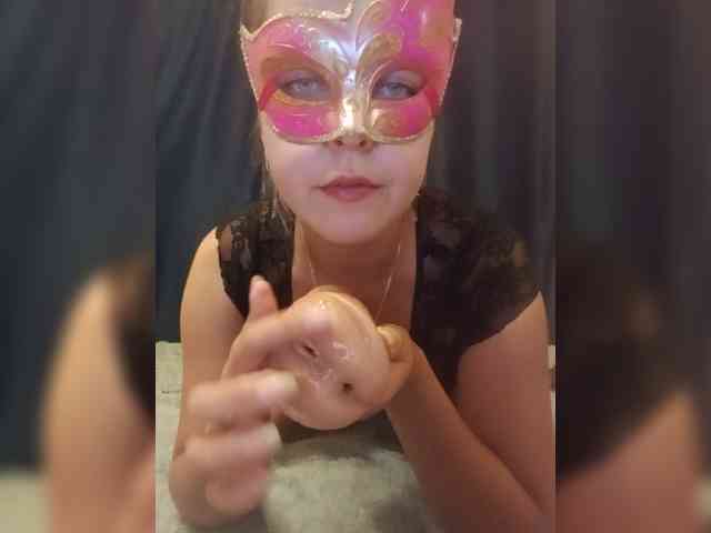 Kira8Alex webcam