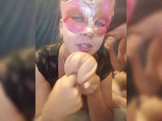 Kira8Alex webcam
