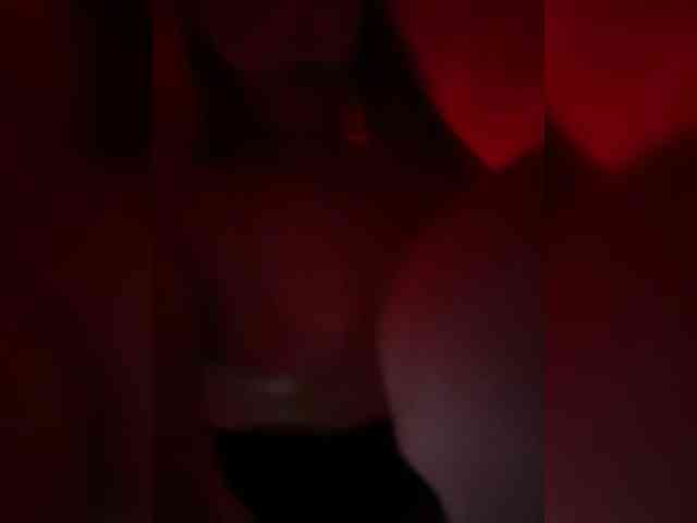 KissMissMissKiss webcam