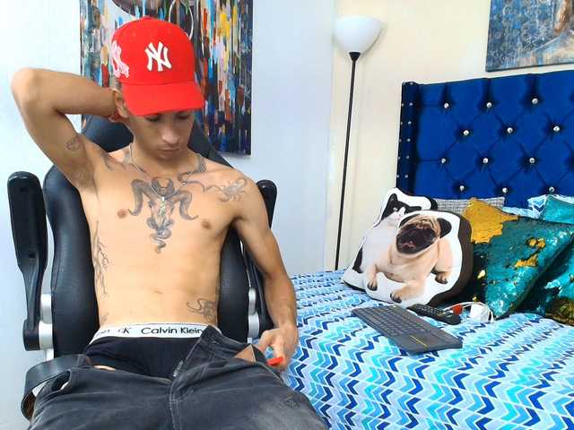 Angeel-hot24 live cam