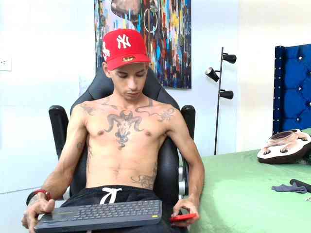Angeel-hot24