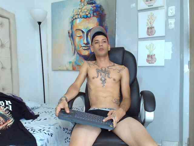 Angeel-hot24