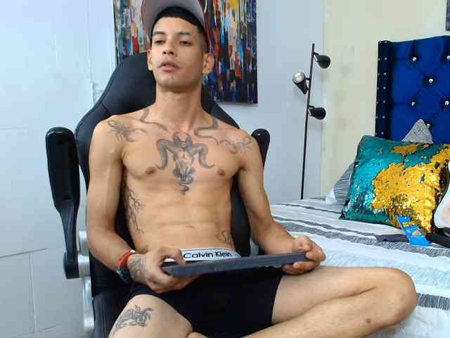 Angeel-hot24