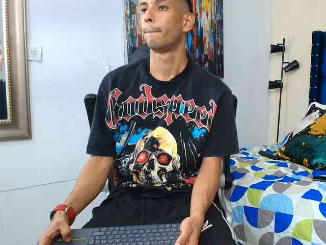 Angeel-hot24