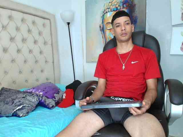 Angeel-hot24's cam show statistics and live stream