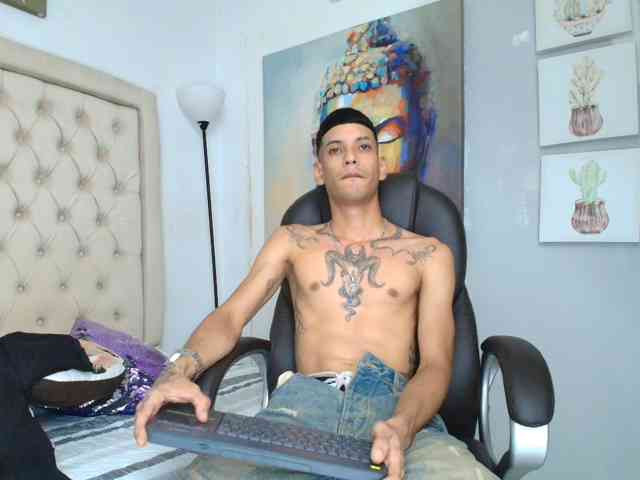 Angeel-hot24