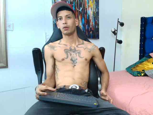Angeel-hot24