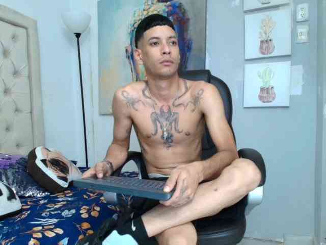 Angeel-hot24