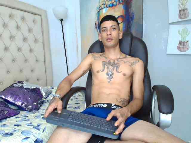 Angeel-hot24