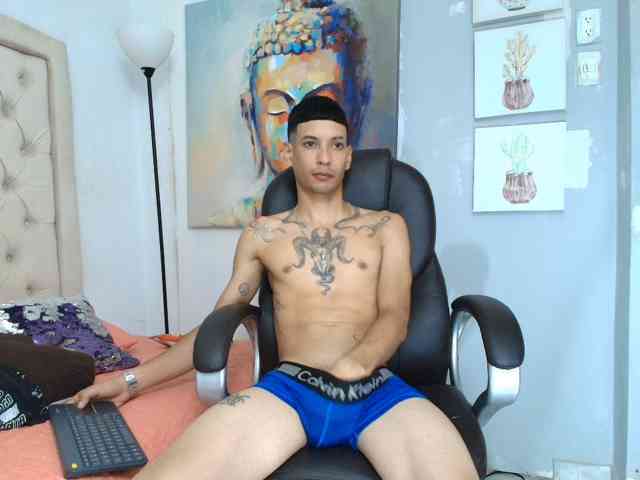 Angeel-hot24