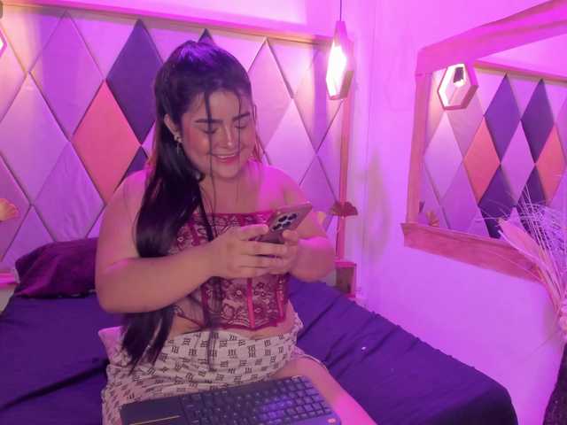 SamanthaFerrer live cam on BongaCams