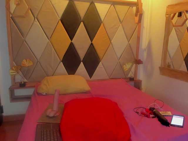 SamanthaFerrer live cam on BongaCams