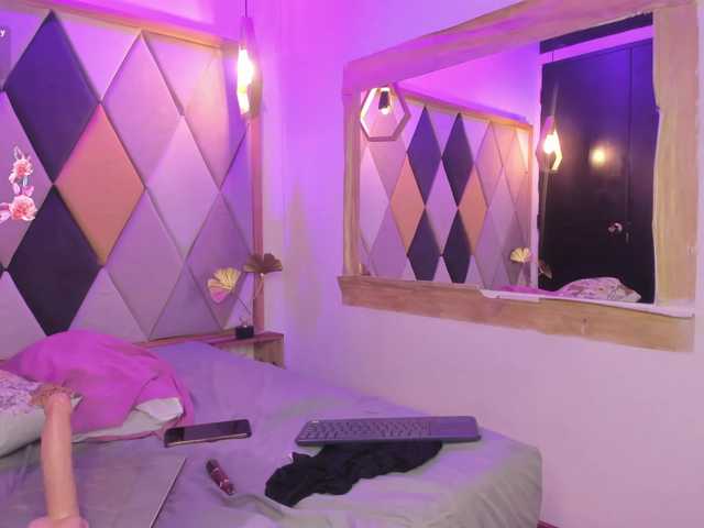 SamanthaFerrer live cam on BongaCams
