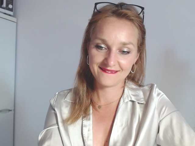 SecretAlicia live cam on BongaCams