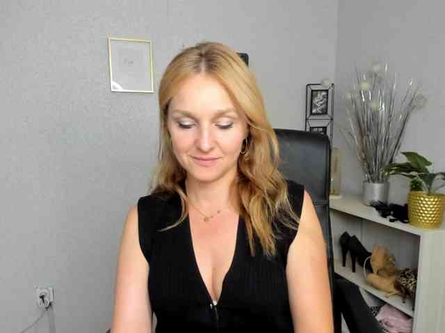SecretAlicia webcam