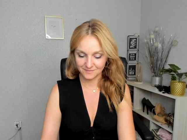 SecretAlicia webcam