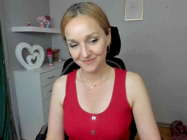 SecretAlicia webcam