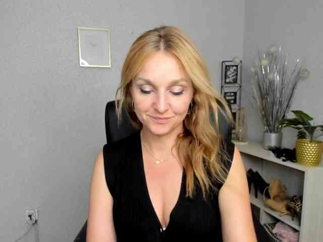 SecretAlicia webcam