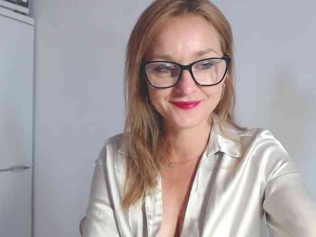 SecretAlicia webcam
