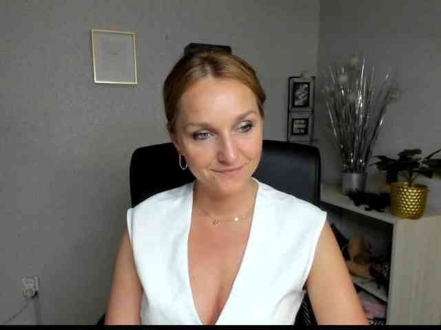SecretAlicia webcam
