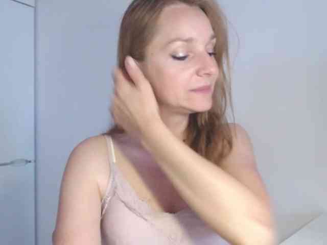 SecretAlicia webcam
