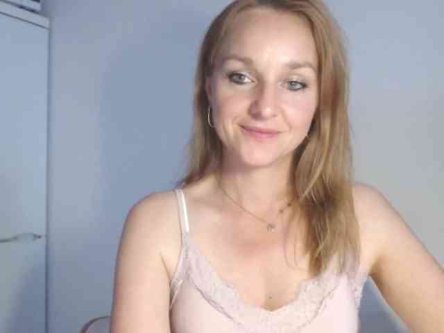 SecretAlicia webcam