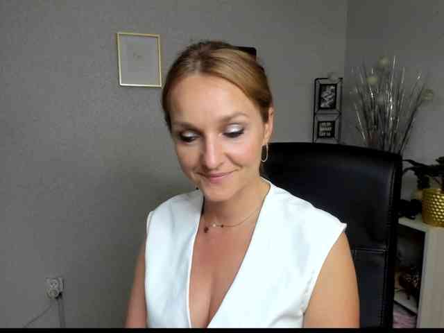 SecretAlicia webcam