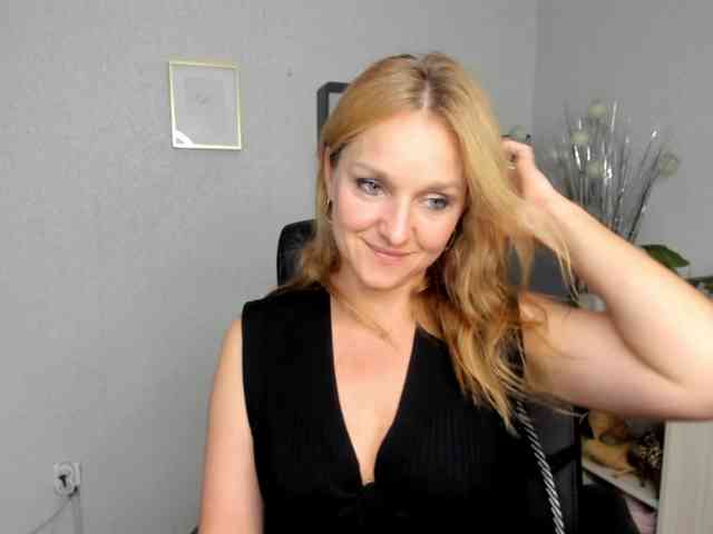 SecretAlicia webcam