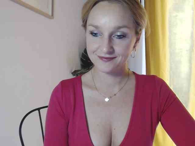 SecretAlicia webcam