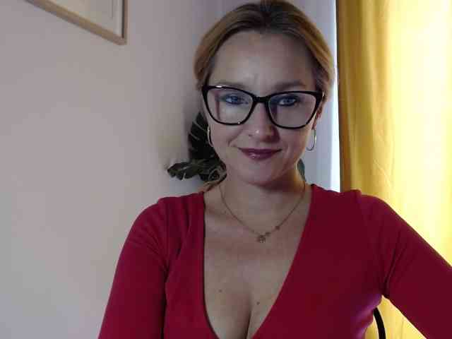 SecretAlicia webcam