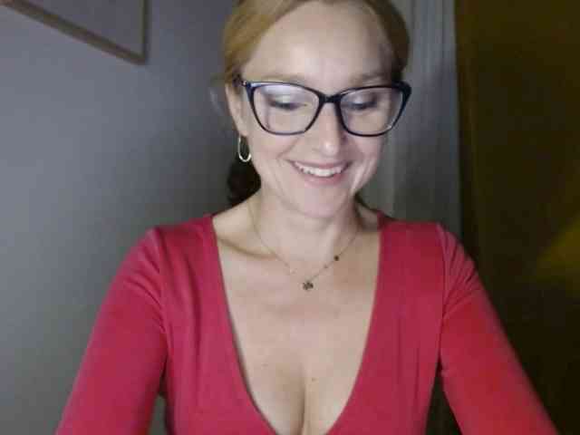 SecretAlicia webcam