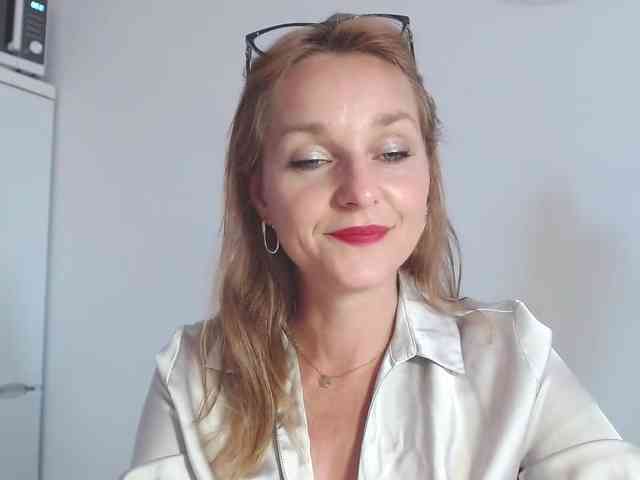 SecretAlicia webcam