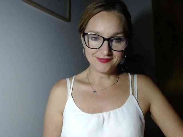 SecretAlicia webcam