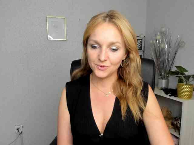 SecretAlicia webcam
