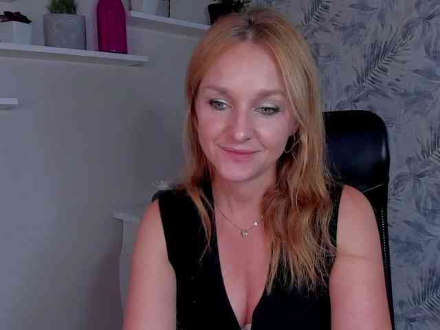 SecretAlicia webcam
