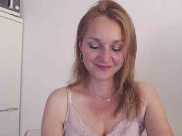 SecretAlicia webcam
