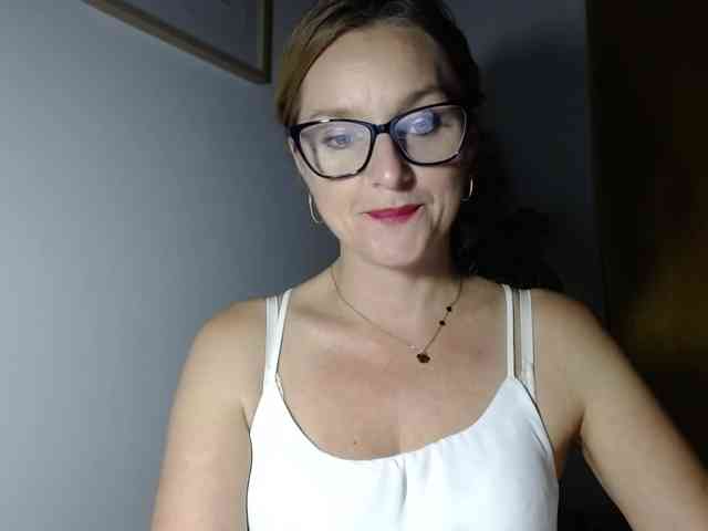 SecretAlicia webcam
