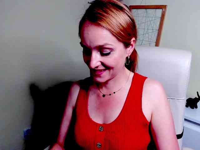 SecretAlicia webcam
