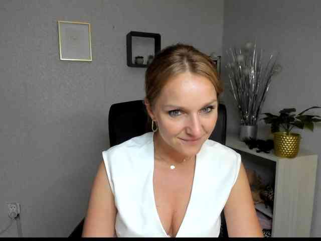 SecretAlicia webcam