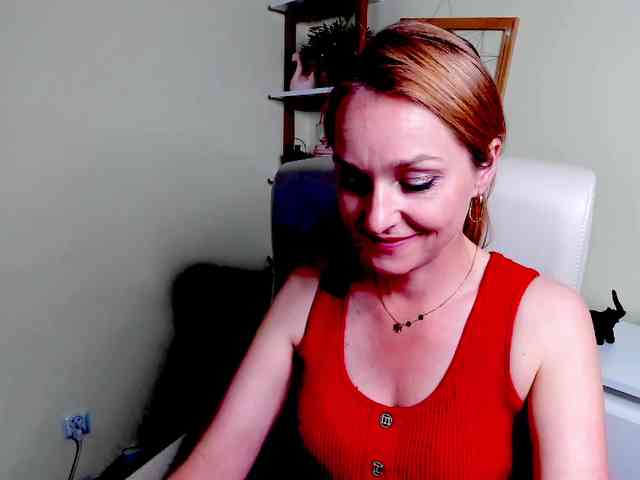 SecretAlicia webcam