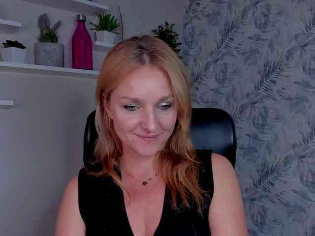 SecretAlicia webcam