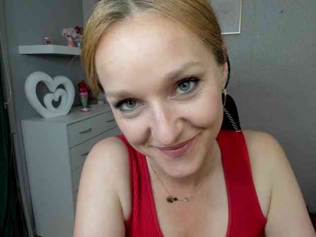 SecretAlicia webcam