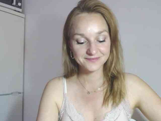 SecretAlicia webcam